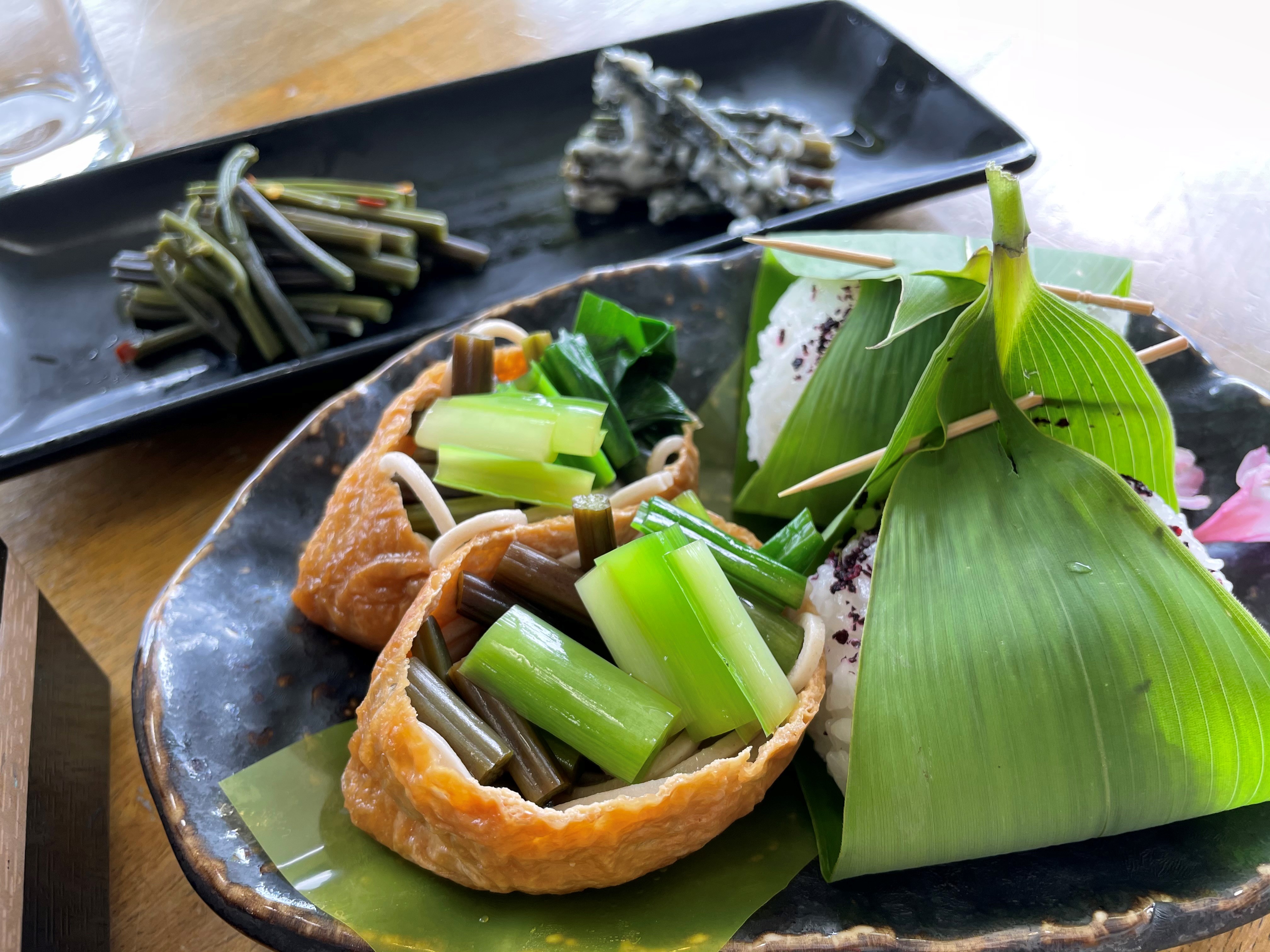 お好みの飲食店を紹介します